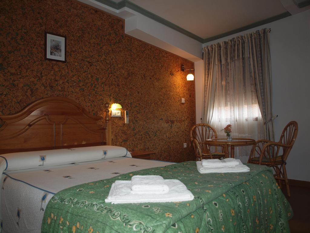 Hostal Yuste Garganta la Olla Kültér fotó